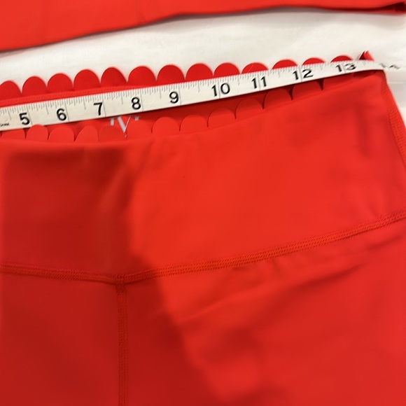 IVL Collective scalloped red leggings (10) and sports bra (8)set. No flaws - Picture 10 of 13